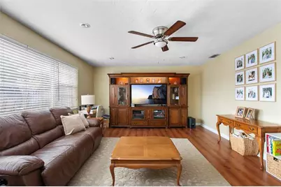 10430 NW 19th St, Pembroke Pines, FL 33026 - Photo 7