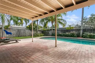 10430 NW 19th St, Pembroke Pines, FL 33026 - Photo 23