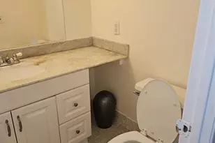 2750 NE 183rd St, Aventura, FL 33160 - Photo 3