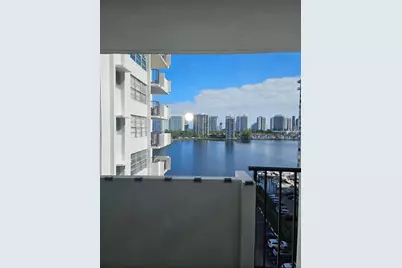 2750 NE 183rd Street #1101, Aventura, FL 33160 - Photo 1