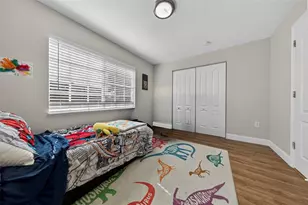 348 NW 40th Ct, Oakland Park, FL 33309 - Photo 21