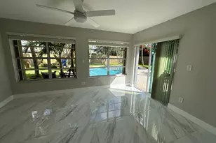 765 E Dayton Cir, Fort Lauderdale, FL 33312 - Photo 9