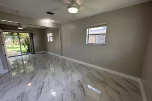 765 E Dayton Cir, Fort Lauderdale, FL 33312 - Photo 23