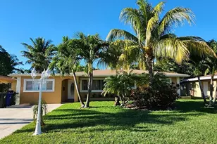 765 E Dayton Cir, Fort Lauderdale, FL 33312 - Photo 3