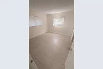 7910  Taft St, Unit #109, Pembroke Pines, FL 33024 - Photo 7