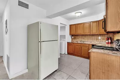 5748 NW 27th Ct, Fort Lauderdale, FL 33313 - Photo 15