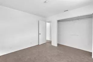 5748 NW 27th Ct, Fort Lauderdale, FL 33313 - Photo 3