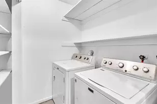 5748 NW 27th Ct, Fort Lauderdale, FL 33313 - Photo 17