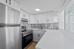 1951 NE 51st St, Fort Lauderdale, FL 33308 - Photo 7