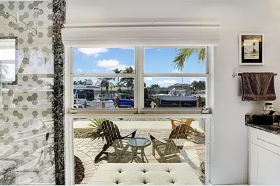 2524 SE 9th St, Pompano Beach, FL 33062 - Photo 5