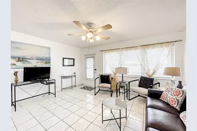 815 SW 10th Ter, Unit #18V, Hallandale Beach, FL 33009 - Photo 3