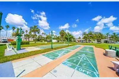 815 SW 10th Ter, Unit #18V, Hallandale Beach, FL 33009 - Photo 23