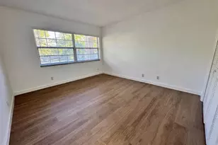 3980 Oaks Clubhouse Dr, Pompano Beach, FL 33069 - Photo 11