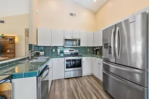 8443 Garden Gate Pl, Boca Raton, FL 33433 - Photo 5