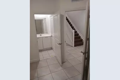 2354 NW 125 St, Miami, FL 33167 - Photo 3