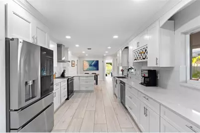 2615 NE 26th St, Fort Lauderdale, FL 33305 - Photo 9