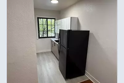 2000  Jefferson St, Unit #18, Hollywood, FL 33020 - Photo 13