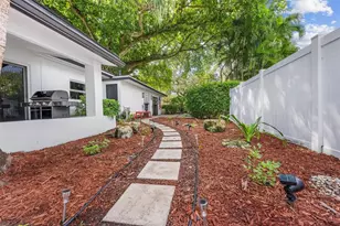 1221 SW 18th St, Fort Lauderdale, FL 33315 - Photo 43