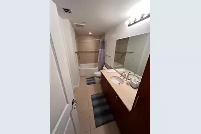 1945 S Ocean Dr, Unit #910, Hallandale Beach, FL 33009 - Photo 25