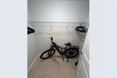 1945 S Ocean Dr, Unit #910, Hallandale Beach, FL 33009 - Photo 27