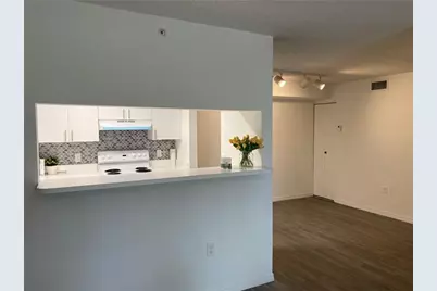 12112  Saint Andrews Pl, Unit #205, Miramar, FL 33025 - Photo 5