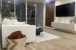 9471 Evergreen Pl, Davie, FL 33324 - Photo 1