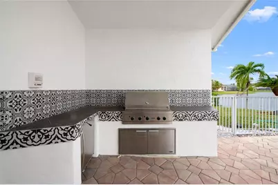 10203 NW 50th Place, Coral Springs, FL 33076 - Photo 37