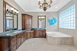 10203 NW 50th Pl, Coral Springs, FL 33076 - Photo 15