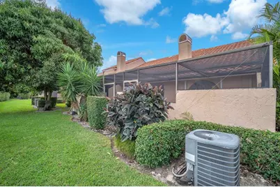 22710  Meridiana Dr, Boca Raton, FL 33433 - Photo 35