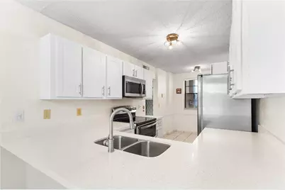 9676 W McNab Rd, Unit #110, Fort Lauderdale, FL 33321 - Photo 5