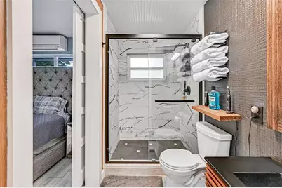 111 NE 46th St, Oakland Park, FL 33334 - Photo 15