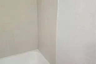 2436 NW 39th Wy, Lauderdale Lakes, FL 33311 - Photo 5