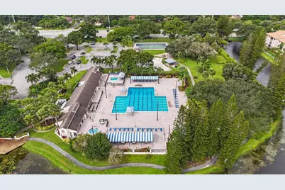 4498  Carambola Cir, Unit #27303, Pompano Beach, FL 33066 - Photo 47