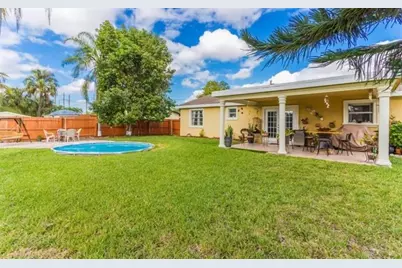 6790 NW 24th Ct, Margate, FL 33063 - Photo 3