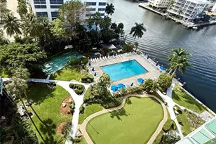 3233 NE 34th St, Fort Lauderdale, FL 33308 - Photo 3