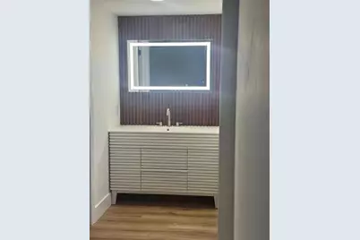 761 E Coco Plum Cir, Unit #6, Plantation, FL 33324 - Photo 13