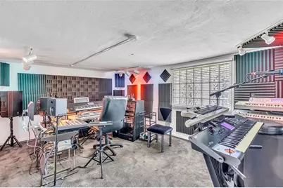 1961 NE 31st St, Lighthouse Point, FL 33064 - Photo 21