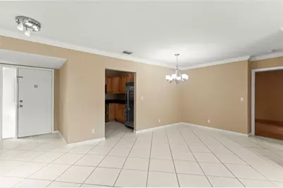 4498  Carambola Cir, Unit #27303, Pompano Beach, FL 33066 - Photo 13