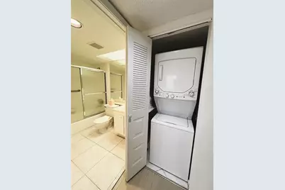 1803  Eleuthera Point, Unit #J-2, Coconut Creek, FL 33066 - Photo 11