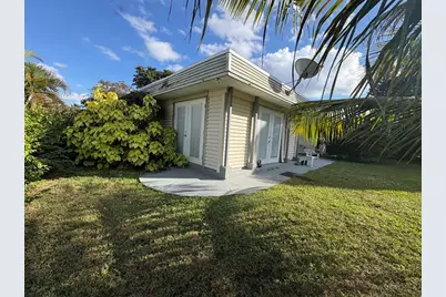 6303 NW 73rd Ave, Tamarac, FL 33321 - Photo 3