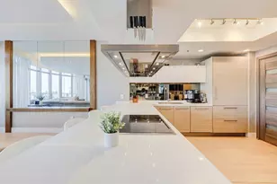 17301 Biscayne Blvd, North Miami Beach, FL 33160 - Photo 21