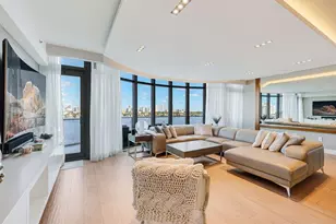 17301 Biscayne Blvd, North Miami Beach, FL 33160 - Photo 1