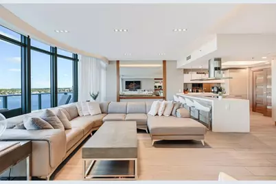 17301  Biscayne Blvd, Unit #1011, North Miami Beach, FL 33160 - Photo 3