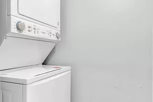 8111 SW 24th St, North Lauderdale, FL 33068 - Photo 17