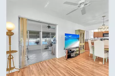 5702 NW 84th Ave, Tamarac, FL 33321 - Photo 9