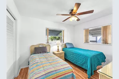 5702 NW 84th Ave, Tamarac, FL 33321 - Photo 13