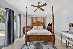 401 NW 39th St, Deerfield Beach, FL 33064 - Photo 21