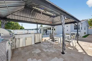 401 NW 39th St, Deerfield Beach, FL 33064 - Photo 29