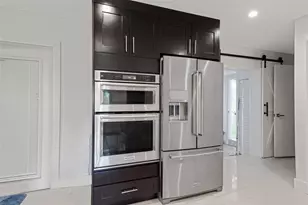 14000 SW 20th St, Davie, FL 33325 - Photo 7