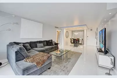 2030 S Ocean Dr, Unit #510, Hallandale Beach, FL 33009 - Photo 9